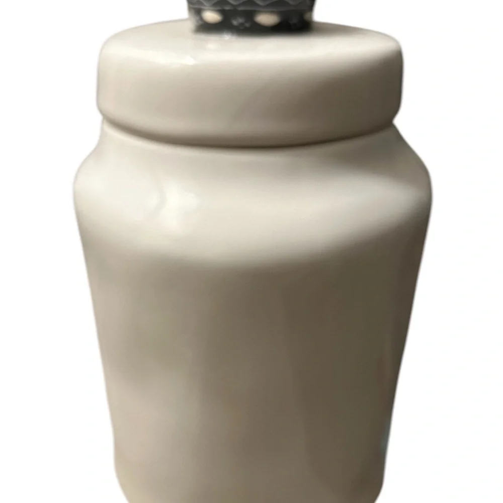 Rae Dunn by Magenta LL Ceramic Crown Top Canister Dog Treats LIVE, LOVE, BARK‎